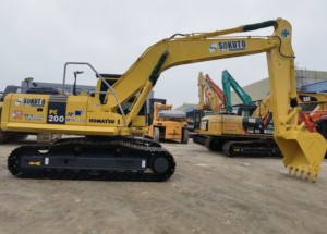 Original Japan Komatsu PC200-8 20 Ton in <b>Cheap</b> Price Crawler Used Excavator with Original Engine on sale - Product Image 2