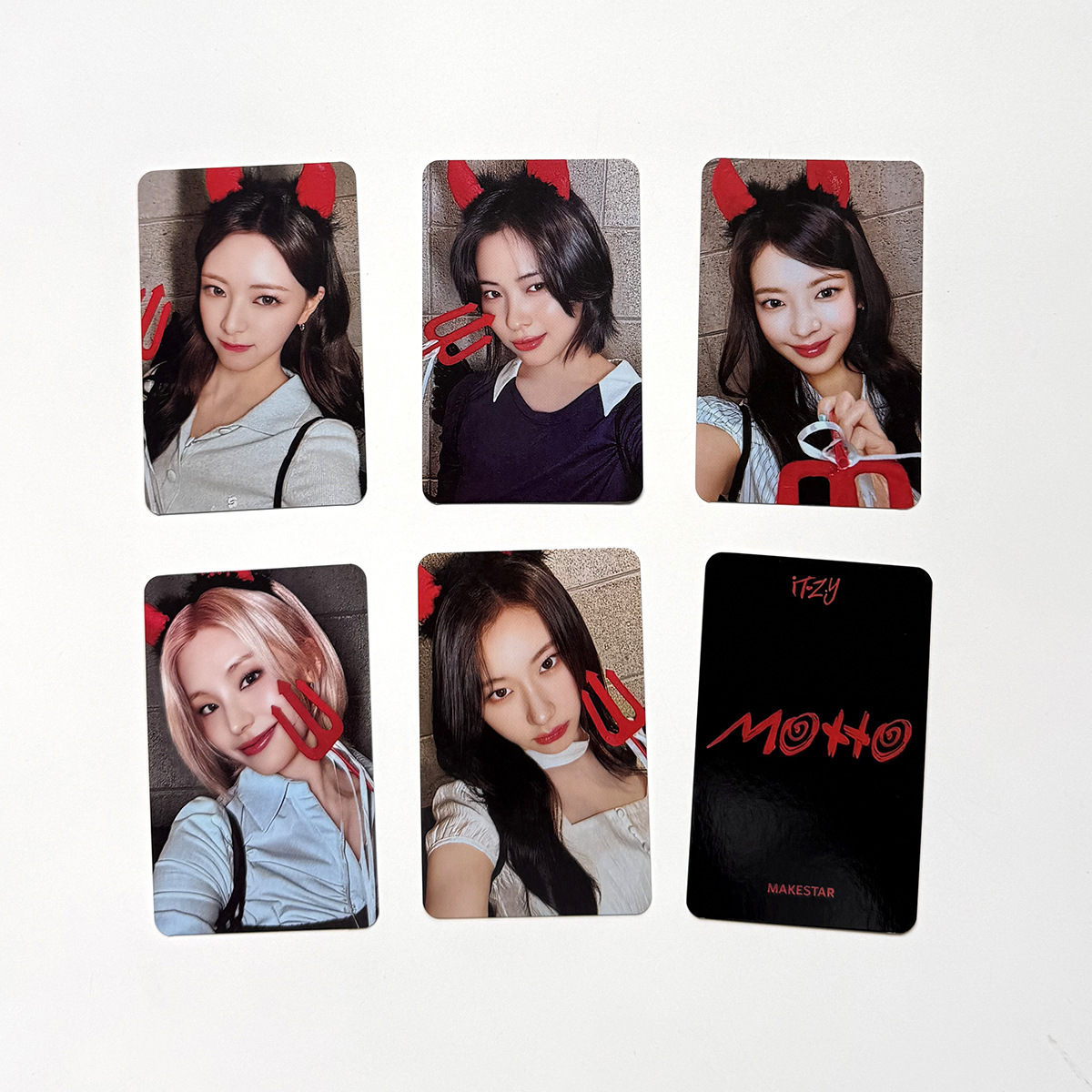 Kpop ITZY MOTTO Album Glossy Selfie Card Makestar AM PB Ver Selfie