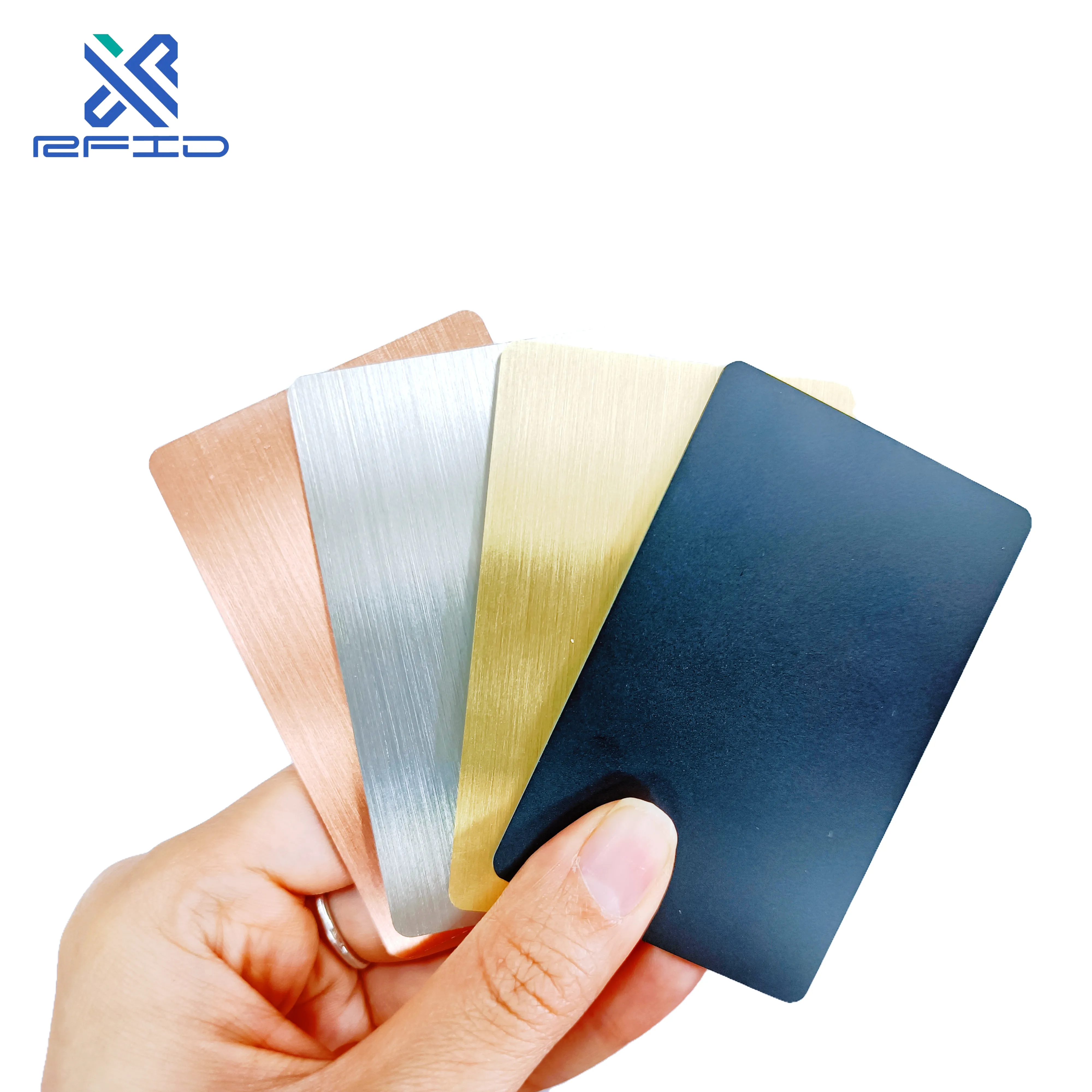 สแตนเลส RFID สีขาวแนวโน้มผลิตภัณฑ์สีดำธุรกิจโลหะ NFC ทองเหลืองบัตรดิจิตอลนามบัตร