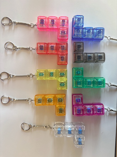 Custom Printing logo Keyboard Transparent Keycap Keychain Relieve Stress Switches Key Chain Fidget Clicker Keychain with Light