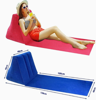Coussin triangulaire tissé gonflable inclinable ergonomique moderne portable pour une utilisation intérieure et extérieure