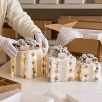 Batteriebetriebene Beleuchtete Weihnachtsgeschenkbox-Dekorationen 3-teiliges Set Eisen Feiertagsdekoration