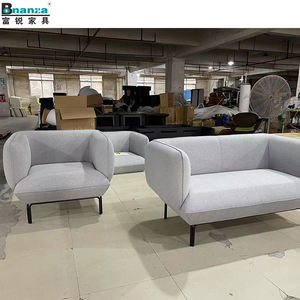 Foshan Bonanza hecho en China Venta de sofá de tela calentada barata con patas de metal KD para el mercado del Reino Unido - Product Image 6
