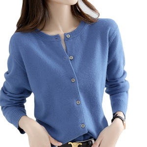 Cardigan tricoté pour femmes col rond manteau court élégant couleur unie - Product Image 6
