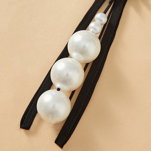 Gargantilla de Encaje Negro para Mujer con Colgante de Perla y Diseño Floral, Accesorio para Fiesta - Product Image 4