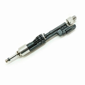 Inyector de Combustible de Alta Presión 13537568607, Pieza de Inyección de Motor para E82 E88 E90 E92 F07 F10 F11 F12 X5 E70 X6 E7 - Product Image 2