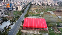 Tenda Pernikahan Merah Rangka Aluminium Alloy Kanopi Tahan Air untuk 800-1000 Orang Upacara Luar Ruangan Pesta Perjamuan