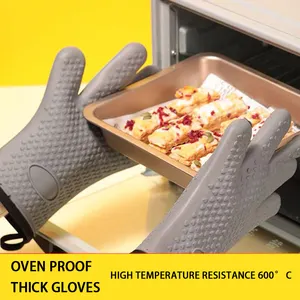 Custom Kitchen Cooking Baking Microwave Accessories Heat Resistant Grill Silicone Oven Mitts Silicone Mold