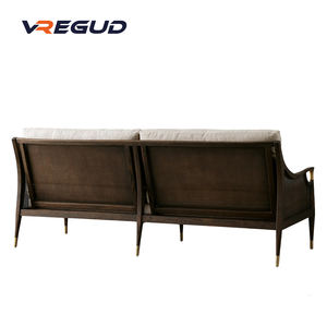 <span class=keywords><strong>Fisher</strong></span> Luxury Modern Design RH Sofás tapizados de tela para todo tipo de clima con patas de madera maciza de estilo americano para hoteles y clubes - Product Image 3