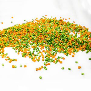 Composé <span class=keywords><strong>de</strong></span> particules vierges <span class=keywords><strong>de</strong></span> plastique <span class=keywords><strong>de</strong></span> haute qualité respectueux <span class=keywords><strong>de</strong></span> l'environnement, matière première hautement élastique, masterbatch plastique - Product Image 1