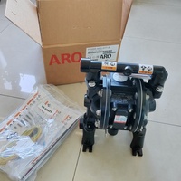 Pompe à diaphragme compacte ARO PD05R-AAS-STT-B |   1/2" Métallique |   12 GPM maximum |   Matériau de bille en PTFE