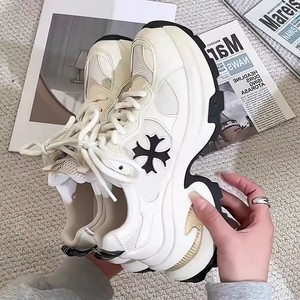 Hot bán của phụ nữ giản dị Giày thể thao với lưới trên và in thiết kế hoàn hảo cho mùa xuân và mùa hè mùa - Product Image 4