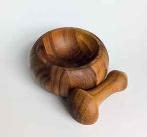 Juego de mortero de madera duradero para ajo y especias, herramienta de cocina hecha a mano de HUMAYUN WORLD CRAFTS a precio mayorista - Product Image 3