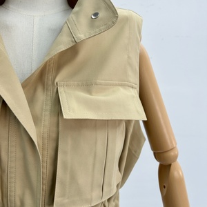 Manteau <span class=keywords><strong>trench</strong></span> <span class=keywords><strong>kaki</strong></span> à col montant avec poches grande capacité, coupe-vent, <span class=keywords><strong>sans</strong></span> manches - Product Image 5