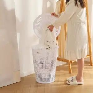 Fabrikanten Directe Grote Imitatie Rotan Geweven Eenvoudige Ronde Emmer Plastic Wasmand Kleding Opbergmand