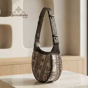 Sac à bandoulière artisanal en forme de croissant, sac hobo imprimé au bloc, sac à bandoulière bohème, sac à main quotidien, fournisseur en gros, export Inde - Product Image 3