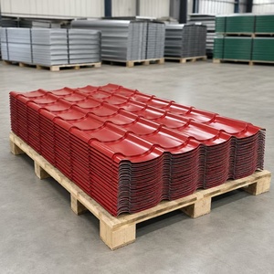 Tôle de toiture en <span class=keywords><strong>acier</strong></span> coloré à bord plié, tôle de couverture métallique courbée <span class=keywords><strong>pour</strong></span> un revêtement de toiture durable et résistant aux intempéries - Product Image 3