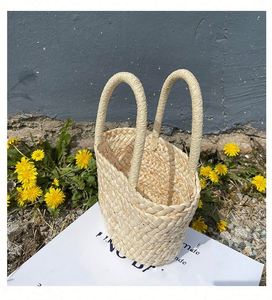 Wholesale Cute Girl Beachwear Natural Corn Straw <b>Mini</b> Handbag Small Fashion Beach Bag - Product Image 3
