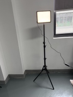 Kit d'éclairage photo portable étanche avec panneau lumineux plat 280 LED de 10 et 12 pouces, 3 modes de lumière (2800-7000K), trépied et alimentation USB