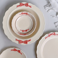 Bol à riz mignon en céramique avec nœud papillon, assiette à gâteau, assiette à dessert, coupelle creuse, résistant au micro-ondes, style féminin