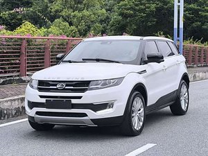 Landwind X7 2016 2.0T Édition Spéciale 20e Anniversaire SUV d'occasion avec moteur Mitsubishi Tech 8AT LHD à vendre en Afrique - Product Image 2