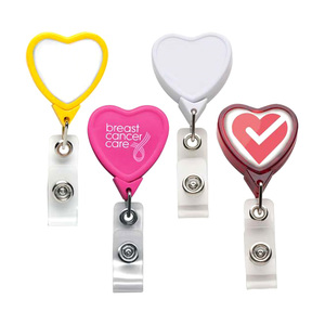 Tùy Chỉnh Hình Trái Tim Huy Hiệu Reel Cho Y Tá Thiết Kế Lạ Mắt Tùy Chỉnh Thư Logo In Epoxy Nhựa Dễ Thương Có Thể Thu Vào Id - Product Image 1