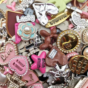 Aksesoris Gantungan Ponsel Campuran Berbagai Macam, Logo Merek Desainer, Hiasan Berlian Imitasi, Kerajinan DIY - Product Image 2