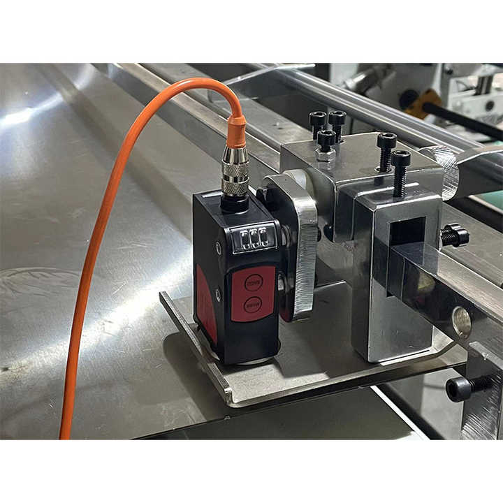 Automatic Paper Sheeter Label Cutting Machine Paper Sheeting Machine ...