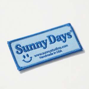 Logo de col haut de gamme personnalisé accessoire vestimentaire étiquette principale étiquette tissée avec étiquettes de cou - Product Image 1