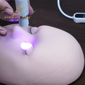 Lámpara UV para Extensiones de Pestañas Pinky Leem, Lámpara LED UV con Pedal para Extensiones de Pestañas, Luz UV para Pestañas - Product Image 5