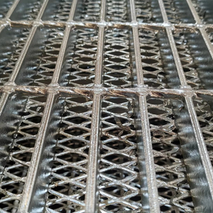 Grille en acier galvanisé haute résistance pour plateforme de grille de sol, bâtiment de parc, toiture, entrepôt, grille en acier inoxydable - Product Image 1