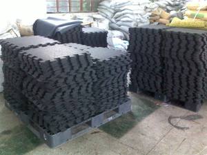 Precio de fábrica Equipo de gimnasio Alfombrilla de goma Crossfit Gimnasio Piso Enclavamiento Azulejo de goma - Product Image 6