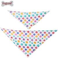 Bandana pour chien avec logo personnalisé écharpe triangle en coton doux imprimé à pois rafraîchissants pour l'été-pratique pour l'hiver accessoire de vêtements pour animaux de compagnie