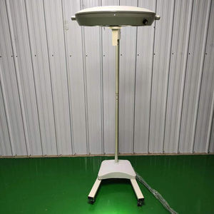 Lampe chirurgicale mobile avancée offrant un système de lumière froide à réglage en continu Lampe chirurgicale d'hôpital pour animaux de compagnie - Product Image 3