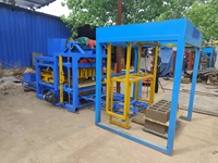 Machine de fabrication de briques et de blocs de béton entièrement automatique QT4-24 de haute qualité, pour briques creuses, pleines et emboîtables, avec moteur hydraulique