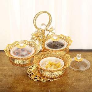 Wholesale European Style Golden Metal 4 <b>Bowls</b> <b>Ceramic</b> Cake <b>Serving</b> Plate for Ramadan Decorations - Product Image 2