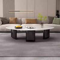 Table basse d'appartement au design moderne, table basse durable avec plateau en pierre, table basse luxueuse pour salon, table basse unique en forme de galet