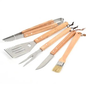 Juego de Accesorios para Barbacoa de Acero Inoxidable de 5 Piezas con Mango de Madera, para Acampar al Aire Libre, con Caja de Bambú - Product Image 2