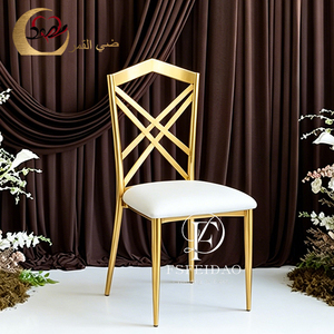 Silla de Hotel Moderna de Metal Dorado con Respaldo Cruzado y Patas Cónicas, Cojín Blanco, Muebles Comerciales para Interiores - Product Image 2