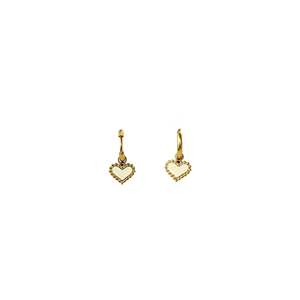 Pendientes Huggie en Forma de Corazón, Acero Inoxidable 316L, Chapado en Oro PVD, Joyería de Moda Sostenible y Resistente - Product Image 1