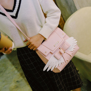 Sac à main en bandoulière avec ailes d'ange tendance, vente en gros, décoration mignonne, vente en gros, cuir PU, sac à bandoulière rose mignon pour femme - Product Image 3
