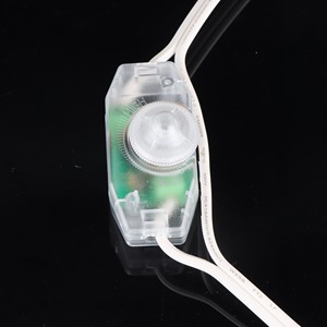 <span class=keywords><strong>Variateur</strong></span> de lumière rotatif enfichable 150W/6 pieds avec interrupteur et rallonge de lampe - Product Image 3