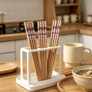 Baguettes en bambou Nanmu à motif rond, motif chiot de dessin animé, pour la maison et les cadeaux - Product Image 4