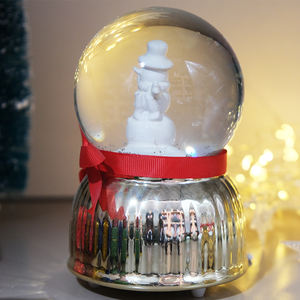 Boules de neige en résine personnalisées, cadeaux, artisanat, boule de neige de Noël en gros, boule de neige de Noël - Product Image 4