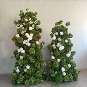 Arche de fleurs artificielles en soie verte M-FRB037, décoration d'arche de fleurs de luxe pour les arrangements de l'allée de mariage - Product Image 1