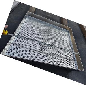 Bandeja perforada de acero inoxidable de grado alimenticio de <span class=keywords><strong>60x40</strong></span> cm, personalizada, <span class=keywords><strong>para</strong></span> hornear y secar alimentos. - Product Image 3