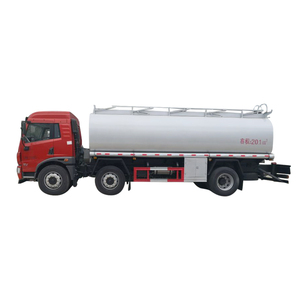 Camión de servicio pesado <span class=keywords><strong>para</strong></span> <span class=keywords><strong>agua</strong></span>, aceite combustible envío con camión cisterna - Product Image 2