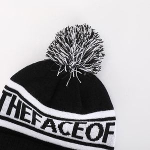 Gorro con parche de goma personalizado de alta calidad Unisex 100% gorro liso acrílico teñido Gorras de punto de moda al por mayor gorro gris de esquí de invierno - Product Image 2