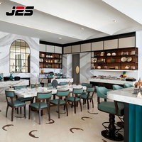Ensemble table et chaises en bois pour restaurant commercial, design d'intérieur d'hôtel, projet de luxe moderne sur mesure J2S
