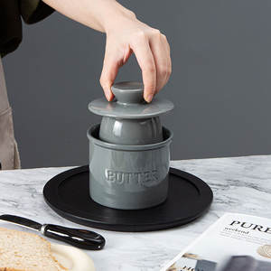 Pot à beurre en céramique avec couvercle, forme cylindrique, style européen, récipient de rangement de cuisine pour beurre, utilisation transfrontalière - Product Image 4